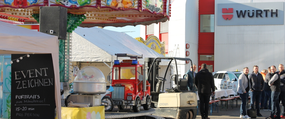 Eventzeichnen bei Würth [Portraitzeichnung]